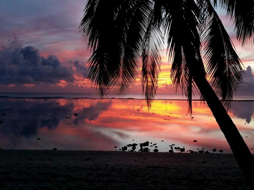 Отель Sunset Palms Раратонга Экстерьер фото